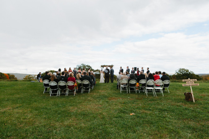 diamond hill farm outdoor wedding ceremony